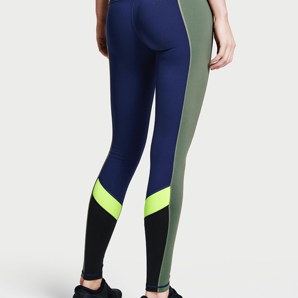 Victoria's Secret Total Knockout Workout Tights SM - Picture 5 of 5